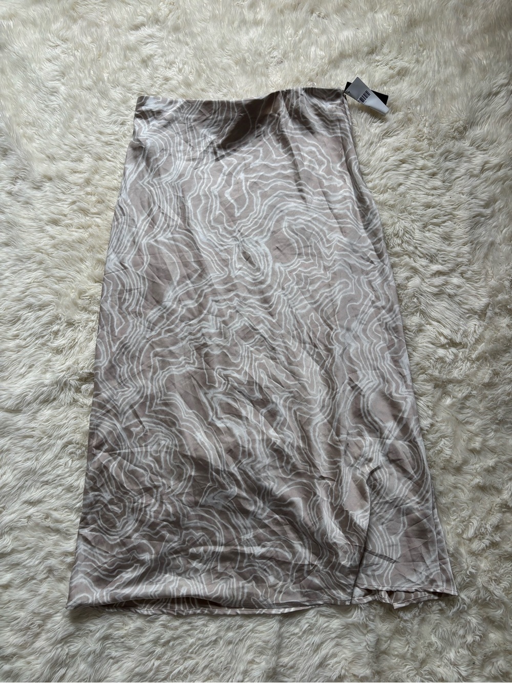 Forever 21 Beige and White Maxi Skirt